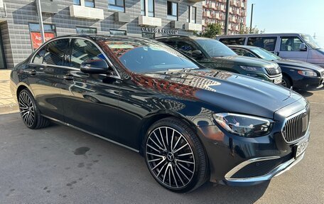 Mercedes-Benz E-Класс, 2021 год, 2 800 000 рублей, 3 фотография