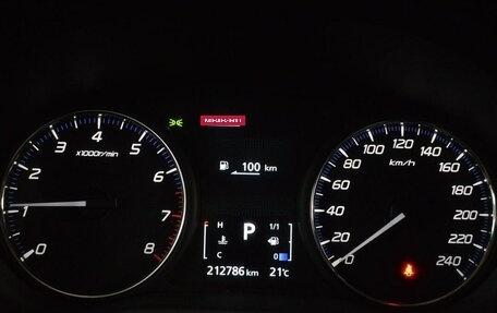 Mitsubishi Outlander III рестайлинг 3, 2016 год, 1 690 000 рублей, 6 фотография