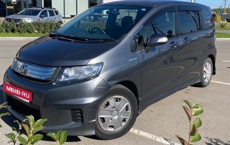 Honda Freed I, 2012 год, 1 250 000 рублей, 18 фотография