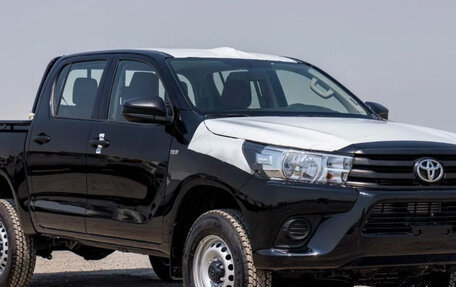 Toyota Hilux VIII, 2024 год, 4 220 777 рублей, 3 фотография