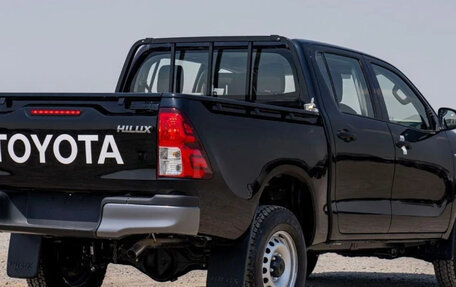 Toyota Hilux VIII, 2024 год, 4 220 777 рублей, 4 фотография