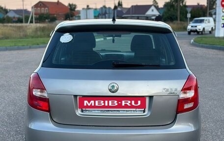 Skoda Fabia II, 2011 год, 450 000 рублей, 6 фотография