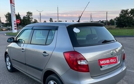 Skoda Fabia II, 2011 год, 450 000 рублей, 13 фотография