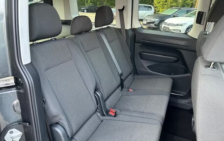 Volkswagen Caddy IV, 2022 год, 3 200 000 рублей, 10 фотография