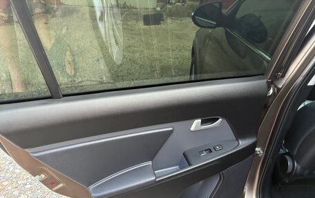 KIA Sportage III, 2013 год, 1 600 000 рублей, 13 фотография