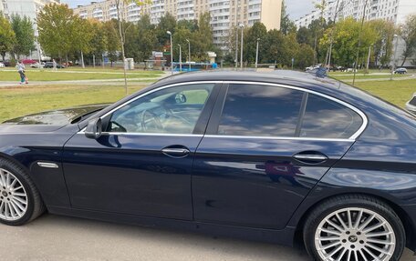 BMW 5 серия, 2016 год, 2 350 000 рублей, 3 фотография