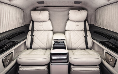 Mercedes-Benz V-Класс, 2025 год, 35 880 000 рублей, 8 фотография