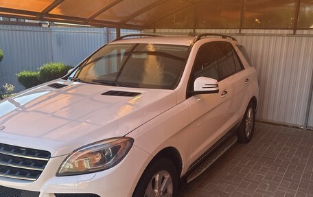 Mercedes-Benz M-Класс, 2014 год, 2 400 000 рублей, 4 фотография