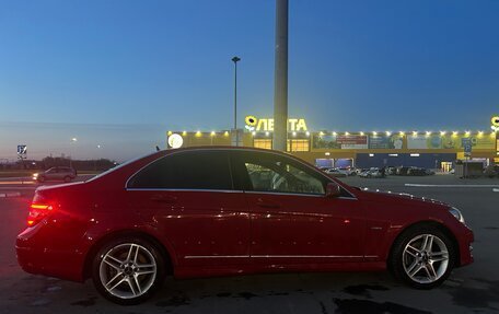 Mercedes-Benz C-Класс, 2011 год, 1 100 000 рублей, 3 фотография