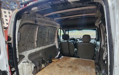 Renault Kangoo II рестайлинг, 2006 год, 265 000 рублей, 6 фотография