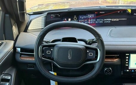 Lincoln Navigator, 2025 год, 24 100 000 рублей, 11 фотография