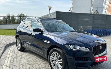 Jaguar F-Pace, 2016 год, 3 200 000 рублей, 2 фотография