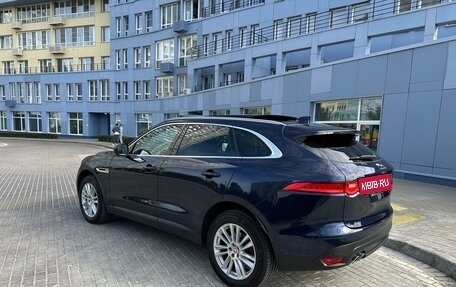 Jaguar F-Pace, 2016 год, 3 200 000 рублей, 4 фотография