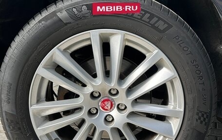 Jaguar F-Pace, 2016 год, 3 200 000 рублей, 8 фотография