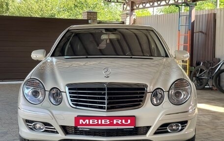 Mercedes-Benz E-Класс, 2007 год, 1 350 000 рублей, 2 фотография