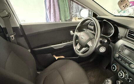 KIA Rio III рестайлинг, 2013 год, 1 050 000 рублей, 6 фотография