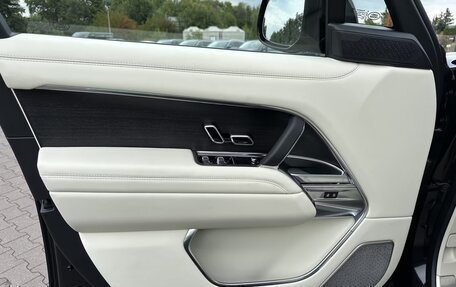 Land Rover Range Rover IV рестайлинг, 2025 год, 29 090 000 рублей, 15 фотография