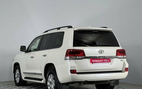Toyota Land Cruiser 200, 2015 год, 5 399 000 рублей, 7 фотография