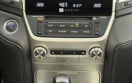 Toyota Land Cruiser 200, 2015 год, 5 399 000 рублей, 17 фотография