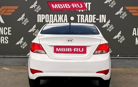 Hyundai Solaris II рестайлинг, 2015 год, 740 000 рублей, 6 фотография