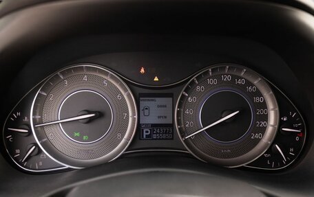 Infiniti QX56, 2012 год, 2 270 000 рублей, 13 фотография