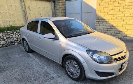 Opel Astra H, 2007 год, 402 000 рублей, 1 фотография