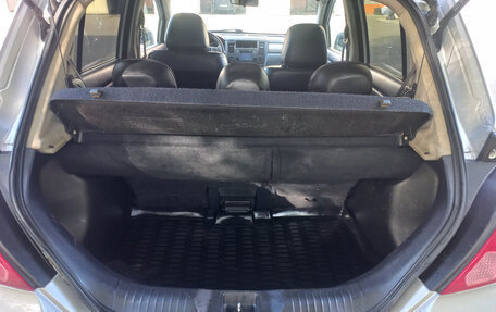 Nissan Tiida, 2010 год, 580 000 рублей, 10 фотография