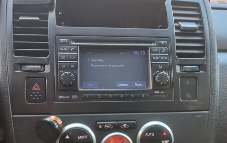Nissan Tiida, 2010 год, 580 000 рублей, 11 фотография