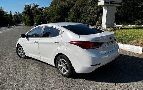 Hyundai Elantra V, 2014 год, 1 050 000 рублей, 4 фотография