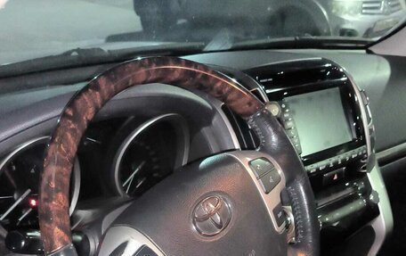 Toyota Land Cruiser 200, 2014 год, 3 650 000 рублей, 7 фотография