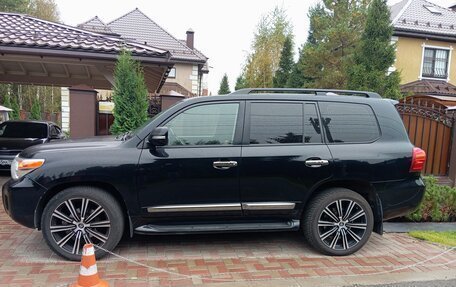 Toyota Land Cruiser 200, 2014 год, 3 650 000 рублей, 4 фотография