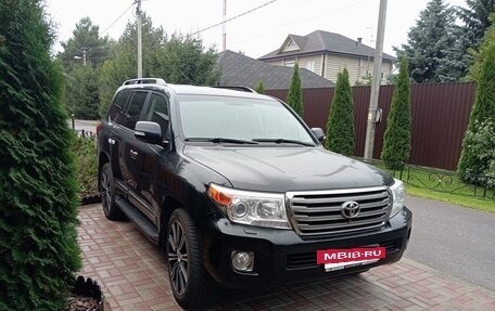 Toyota Land Cruiser 200, 2014 год, 3 650 000 рублей, 2 фотография