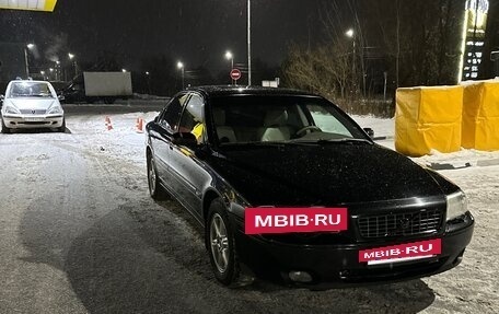 Volvo S80 II рестайлинг 2, 2003 год, 550 000 рублей, 2 фотография