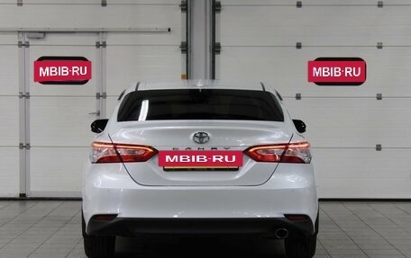 Toyota Camry, 2019 год, 2 530 000 рублей, 5 фотография