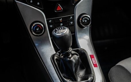 Chevrolet Cruze II, 2012 год, 750 000 рублей, 17 фотография