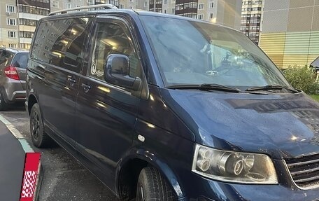 Volkswagen Caravelle T5, 2007 год, 1 490 000 рублей, 2 фотография