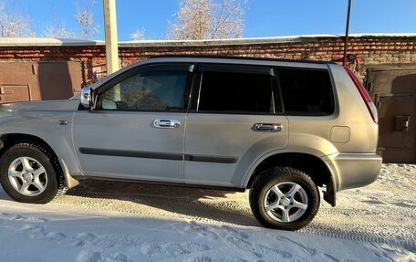 Nissan X-Trail, 2001 год, 700 000 рублей, 13 фотография