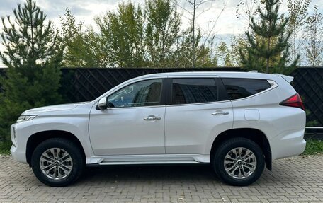 Mitsubishi Pajero Sport III рестайлинг, 2020 год, 3 680 000 рублей, 8 фотография