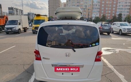 Honda Freed I, 2011 год, 1 050 000 рублей, 3 фотография