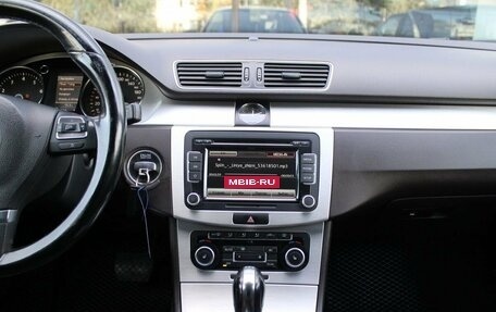 Volkswagen Passat B7, 2011 год, 1 090 000 рублей, 12 фотография