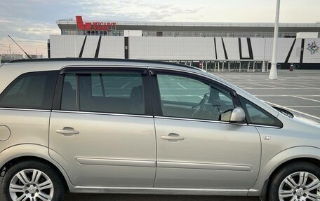 Opel Zafira B, 2011 год, 830 000 рублей, 4 фотография