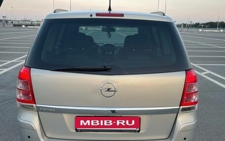 Opel Zafira B, 2011 год, 830 000 рублей, 6 фотография