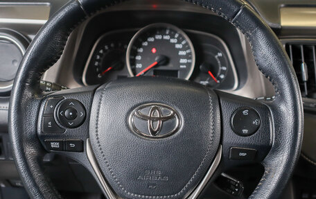 Toyota RAV4, 2015 год, 2 999 000 рублей, 9 фотография