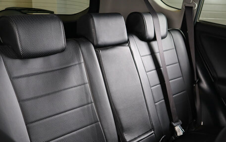 Toyota RAV4, 2015 год, 2 999 000 рублей, 20 фотография