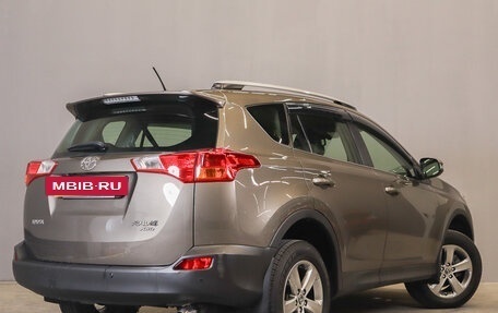 Toyota RAV4, 2015 год, 2 999 000 рублей, 7 фотография