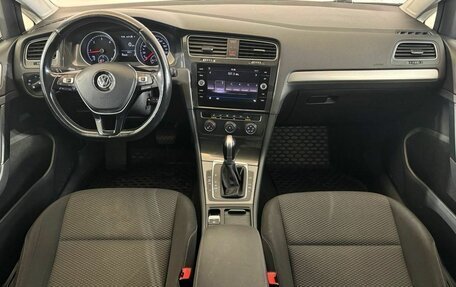 Volkswagen Golf VII, 2017 год, 1 347 000 рублей, 12 фотография