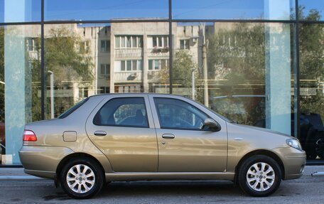 Fiat Albea I рестайлинг, 2010 год, 413 000 рублей, 4 фотография