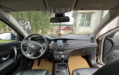 Renault Latitude I, 2012 год, 880 000 рублей, 11 фотография