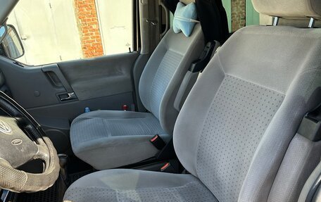 Volkswagen Multivan T4, 2000 год, 1 099 000 рублей, 13 фотография