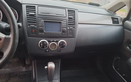 Nissan Tiida, 2011 год, 790 000 рублей, 9 фотография
